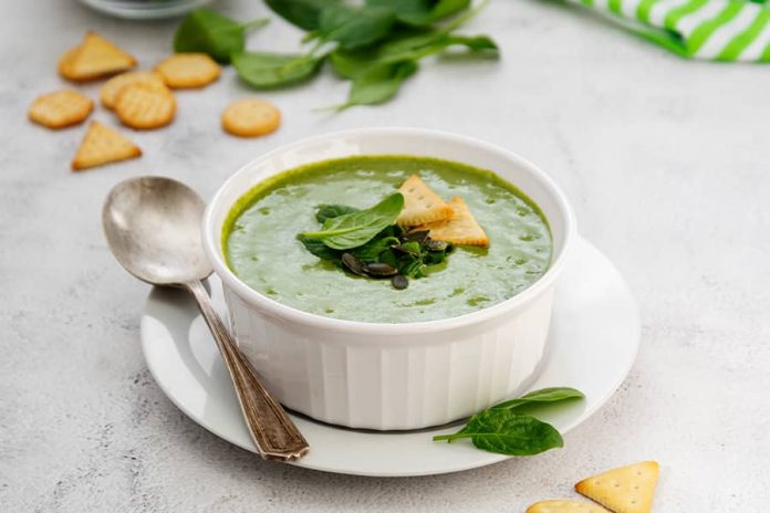 Creamy Vegan Broccoli, Basil And Pea Soup Creamy Vegan Broccoli, Basil And Pea Soup