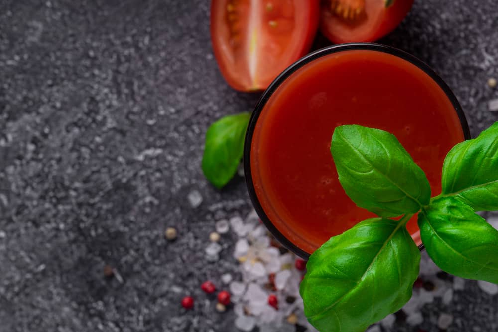 Fresh Basil and Tomato Salsa Recipe