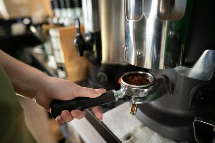 Cleaning Your Coffee Maker with White Vinegar
